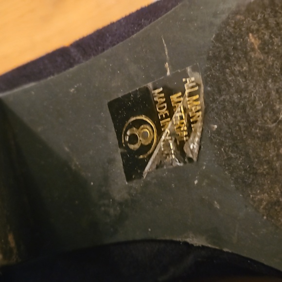 3/$18 - Black Ankle Boots - Picture 5 of 8